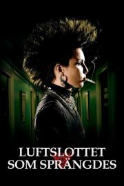 Mergina, kuri užkliudė širšių lizdą filmas