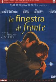 La finestra di fronte filmas