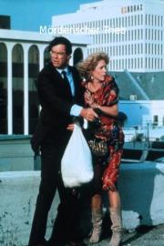 She Knows Too Much filmas