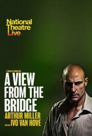 National Theatre Live: A View from the Bridge filmas