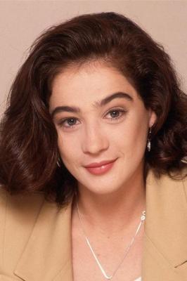 Moira Kelly
