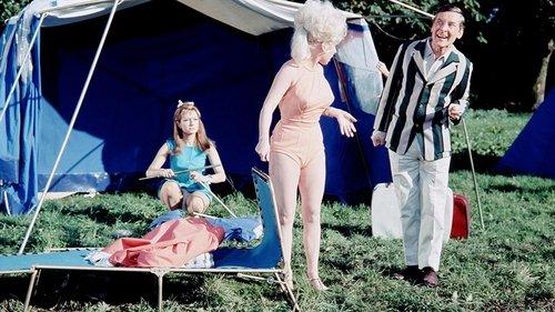 Carry On Camping filmas žiurėti online