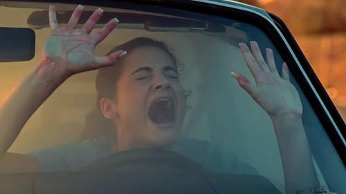 Broken Vows filmas žiurėti online