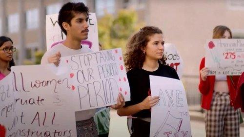 Mėnesinės filmas žiurėti online