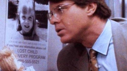 In a Stranger's Hand filmas žiurėti online