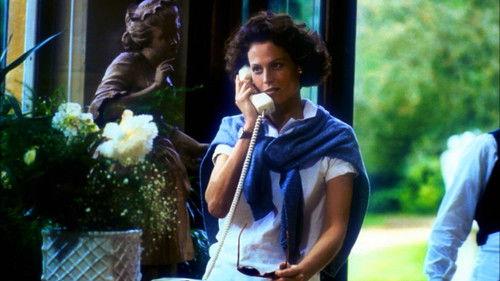 Half Moon Street filmas žiurėti online