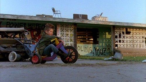 Suburbia filmas žiurėti online