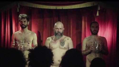 Deus tem AIDS filmas žiurėti online