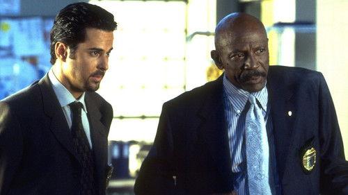 The Inspectors 2: A Shred of Evidence filmas žiurėti online