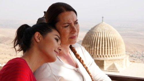 Opening the Door filmas žiurėti online