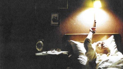 Dying Bit by Bit filmas žiurėti online