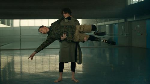 Front Row filmas žiurėti online
