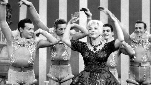 Lady in the Dark filmas žiurėti online