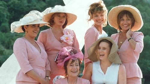 Girls with Guns filmas žiurėti online