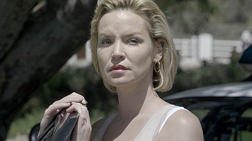 A Woman Deceived filmas žiurėti online