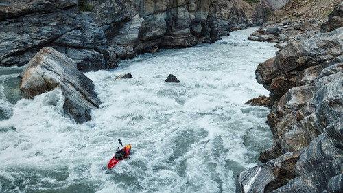 Big water theory filmas žiurėti online