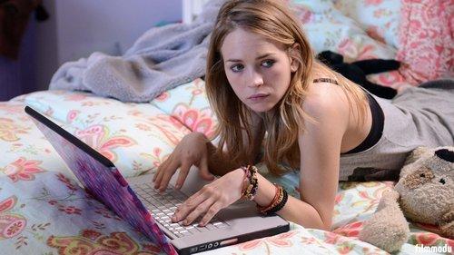 Ask Me Anything filmas žiurėti online