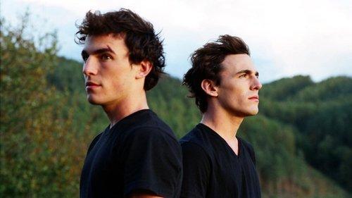 Give Me Your Hand filmas žiurėti online