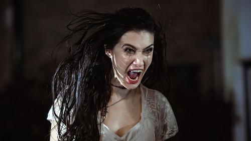 Drained filmas žiurėti online