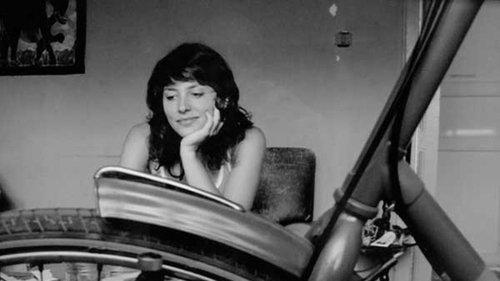 La bicicleta filmas žiurėti online