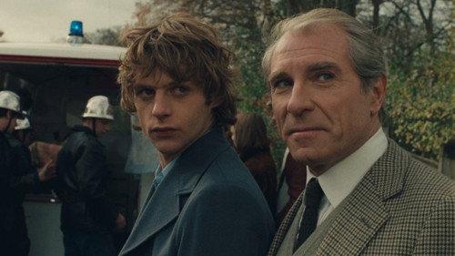 Poulet au vinaigre filmas žiurėti online