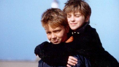 Crossing the Lighthouse filmas žiurėti online