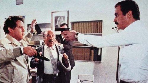 Agenzia Riccardo Finzi... praticamente detective filmas žiurėti online