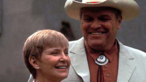 Foreign Affairs filmas žiurėti online