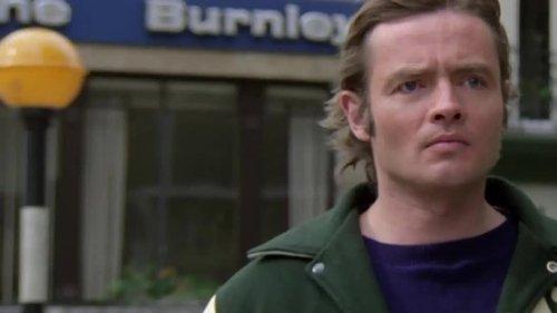 A Nightingale Sang In Berkeley Square filmas žiurėti online