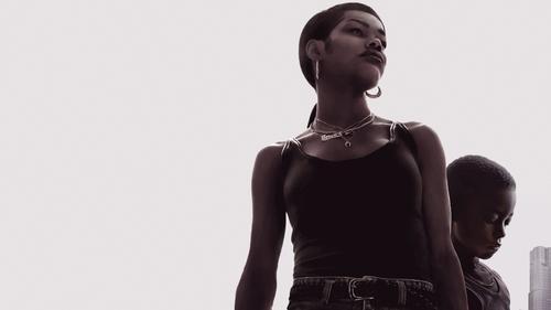 A Thousand and One filmas žiurėti online