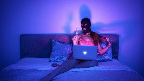 Virtuální přítelkyně filmas žiurėti online