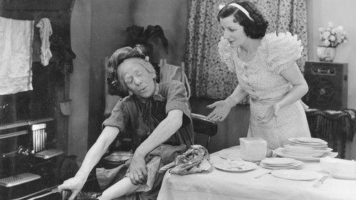 Old Mother Riley in Paris filmas žiurėti online