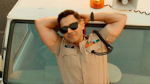 Baby John filmas žiurėti online