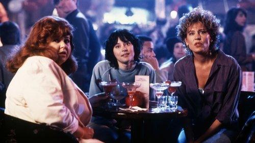 Leaving Normal filmas žiurėti online