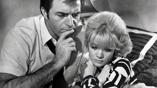 Hammerhead filmas žiurėti online