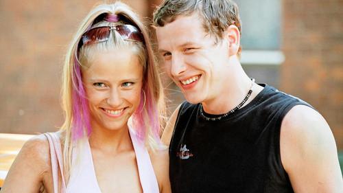 Sieh zu, dass du Land gewinnst filmas žiurėti online