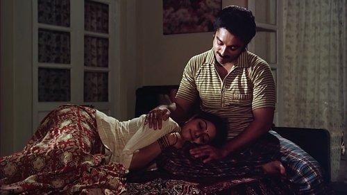 Moondram Pirai filmas žiurėti online