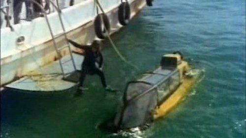 Hunters of the Reef filmas žiurėti online