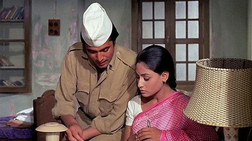 Bawarchi filmas žiurėti online