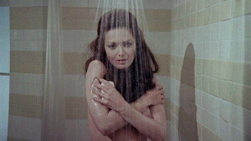 Yellow: Le Cugine filmas žiurėti online