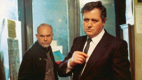 Thieves After Dark filmas žiurėti online