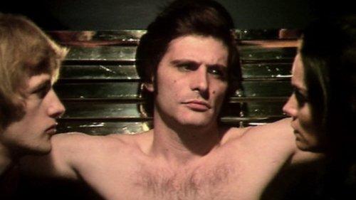 Love Circle filmas žiurėti online