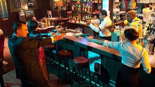 Rūkstantys tūzai 2: Žudikų puota filmas žiurėti online