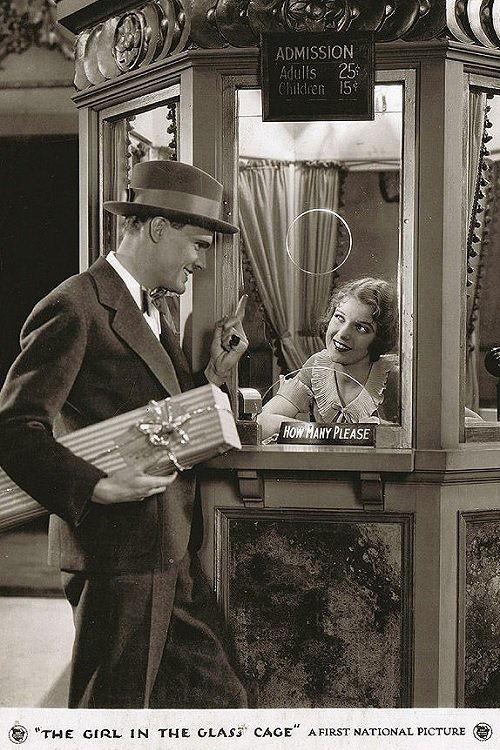 The Girl in the Glass Cage filmas online