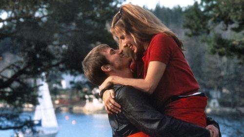 Two If by Sea filmas žiurėti online