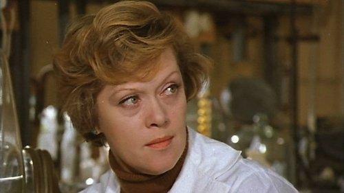 A Dangerous Age filmas žiurėti online