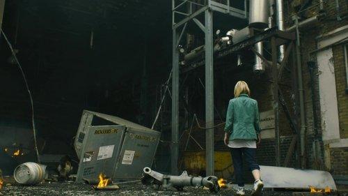 Storage 24 filmas žiurėti online