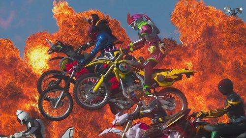 Kamen Rider Heisei Generations FINAL: Build & Ex-Aid with Legend Riders filmas žiurėti online