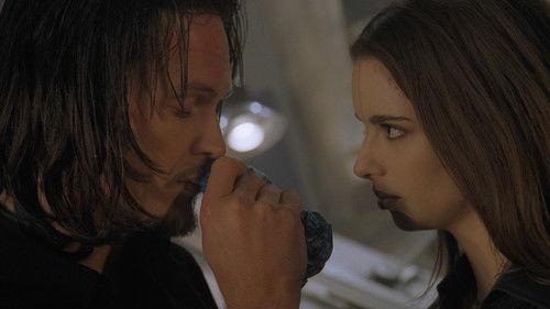 Laura non c'è filmas žiurėti online