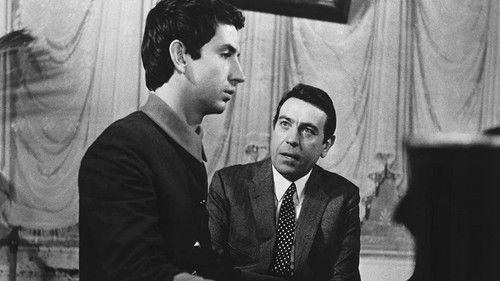 China Is Near filmas žiurėti online